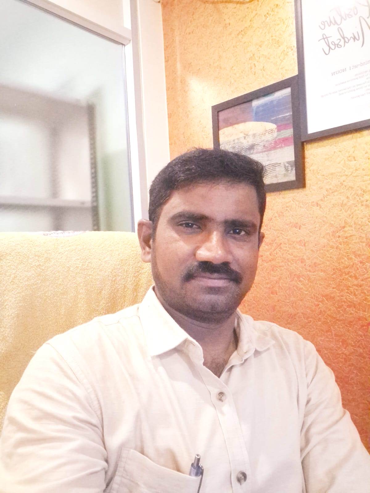 Dr. Viswanadha R